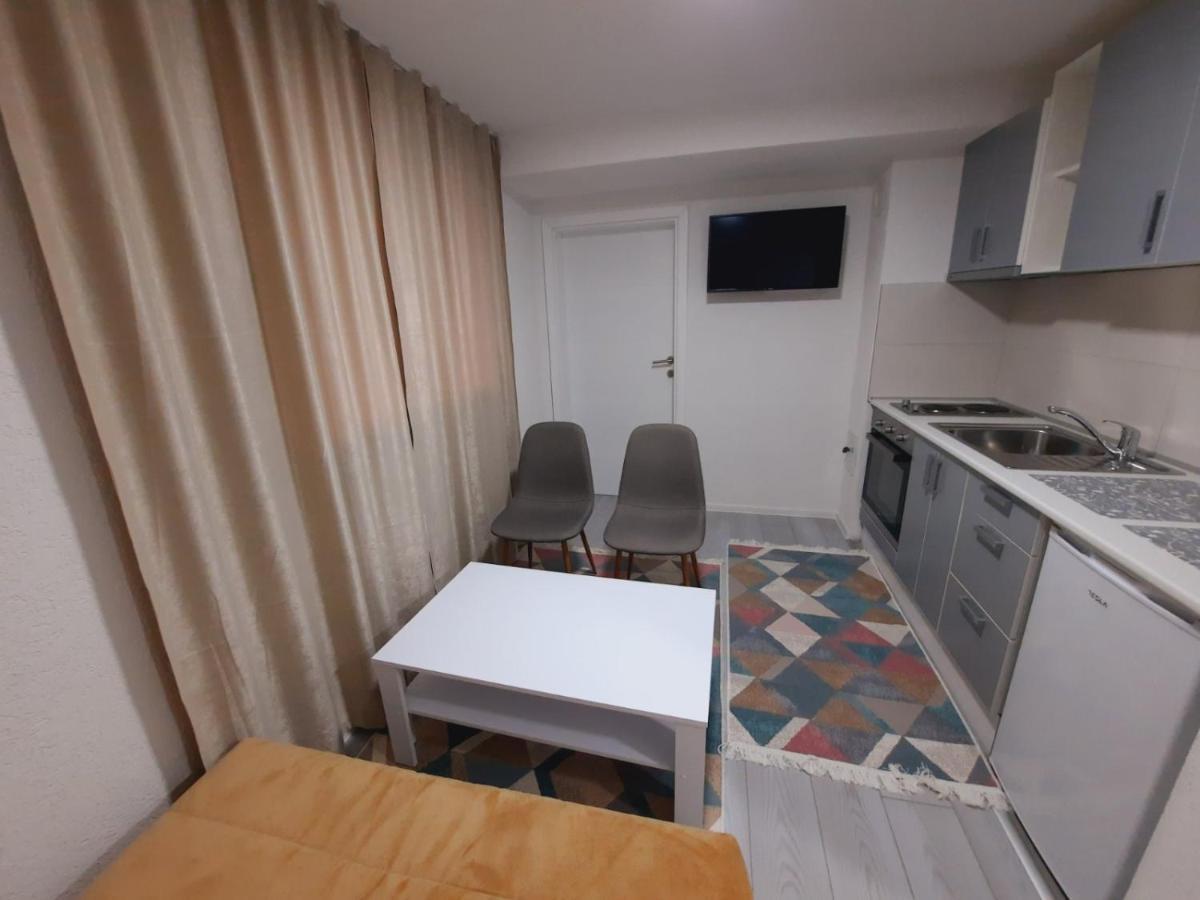 Apartman-Stan Na Dan -Stolac Apartamento Exterior foto